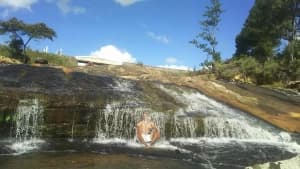 nirintsoatravelanddiscovery-cascade-andriamamovoka-ankafobe